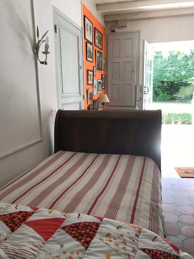 La Laiterie Du Logis Bed & Breakfast Chaniers Eksteriør bilde